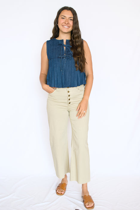 Denim Tie Front Tank Top | Sleeveless Pintuck Blouse