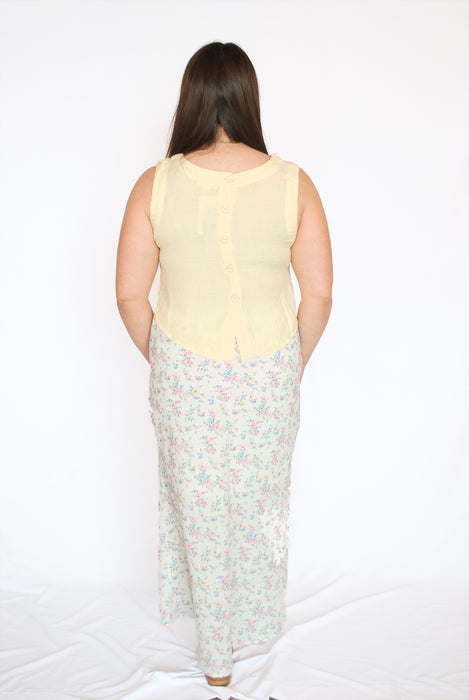 Textured Sleeveless Top | Back Button Split Hem Blouse