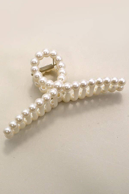 Pearl hair clip 