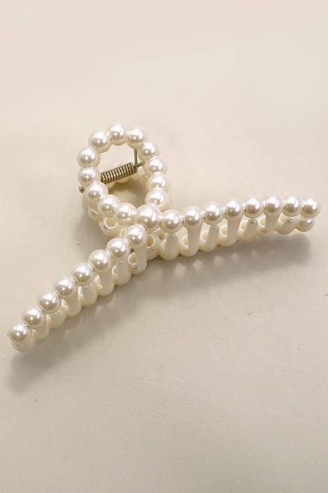 Pearl hair clip 